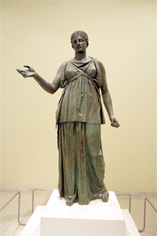 A Study of Extremes: Hellenistic Sculpture and Its Influence